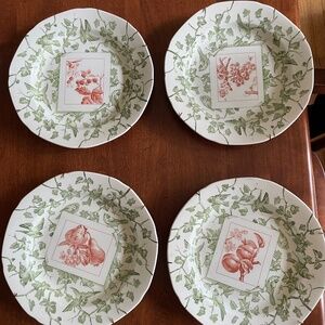 Mottahedeh England Adaptation Creil Circa 1865 Set Of 4 Dessert Or Salad Plates